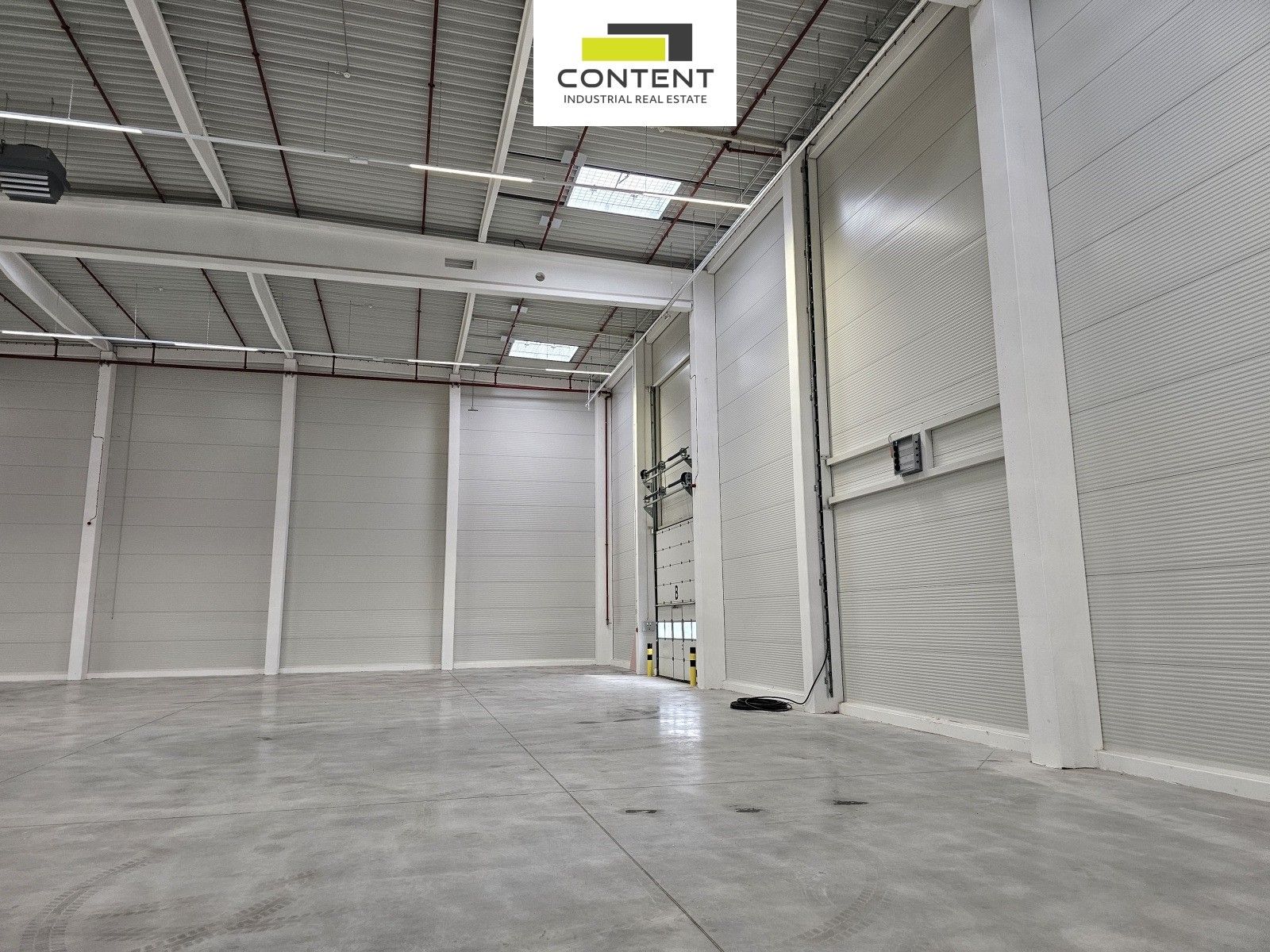 Pronájem komerčního prostoru 1315 m² - foto 8