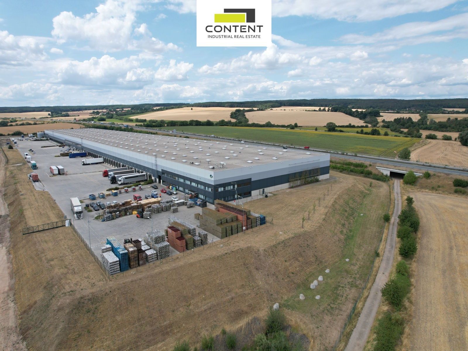 Pronájem komerčního prostoru 6552 m² - foto 4