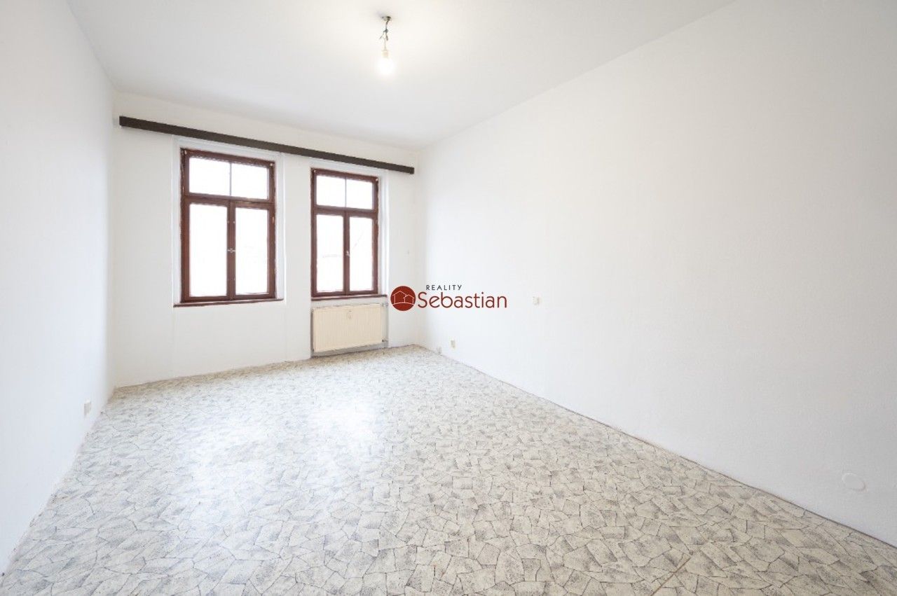 Pronájem bytu 1+1 51 m² - foto 3