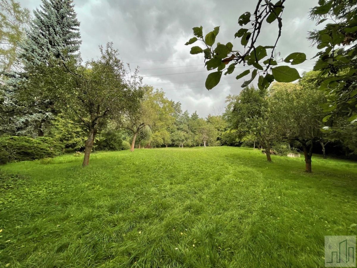 Prodej pozemku 2738 m² - foto 1