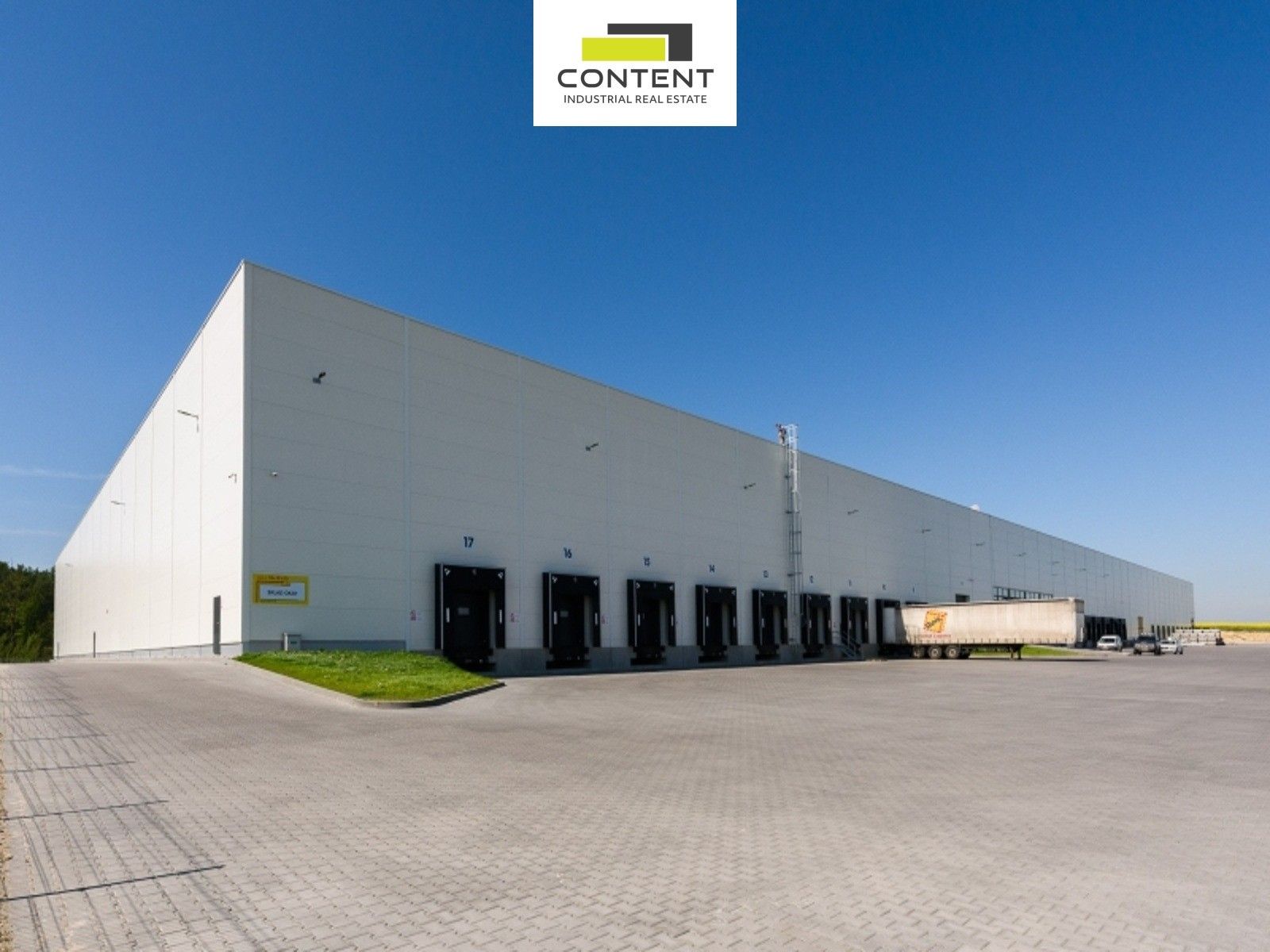 Pronájem komerčního prostoru 10000 m² - foto 2