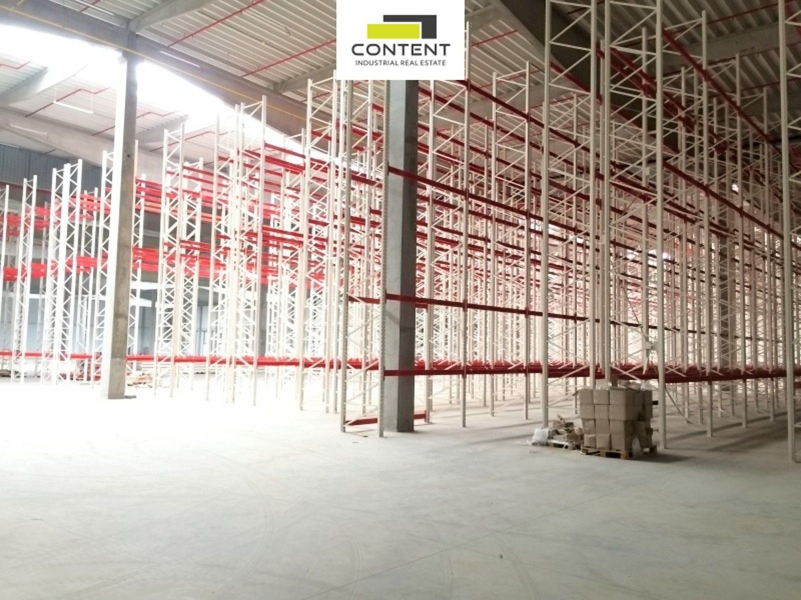 Pronájem komerčního prostoru 10000 m² - foto 10