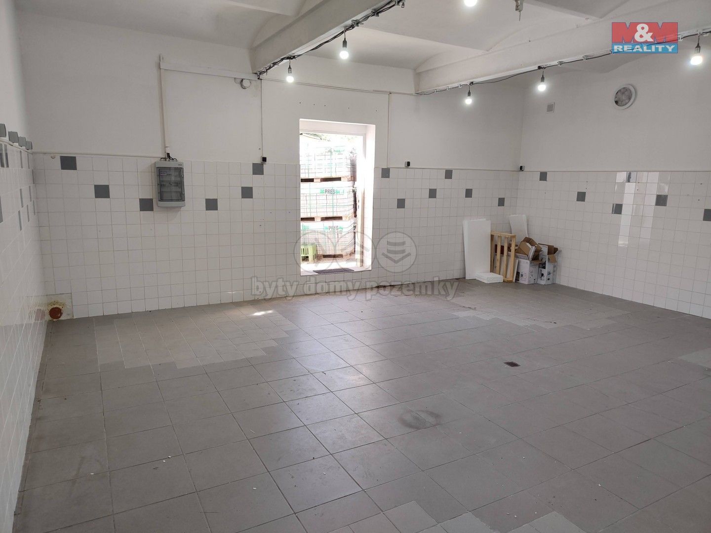 Pronájem komerčního prostoru 57 m² - foto 3