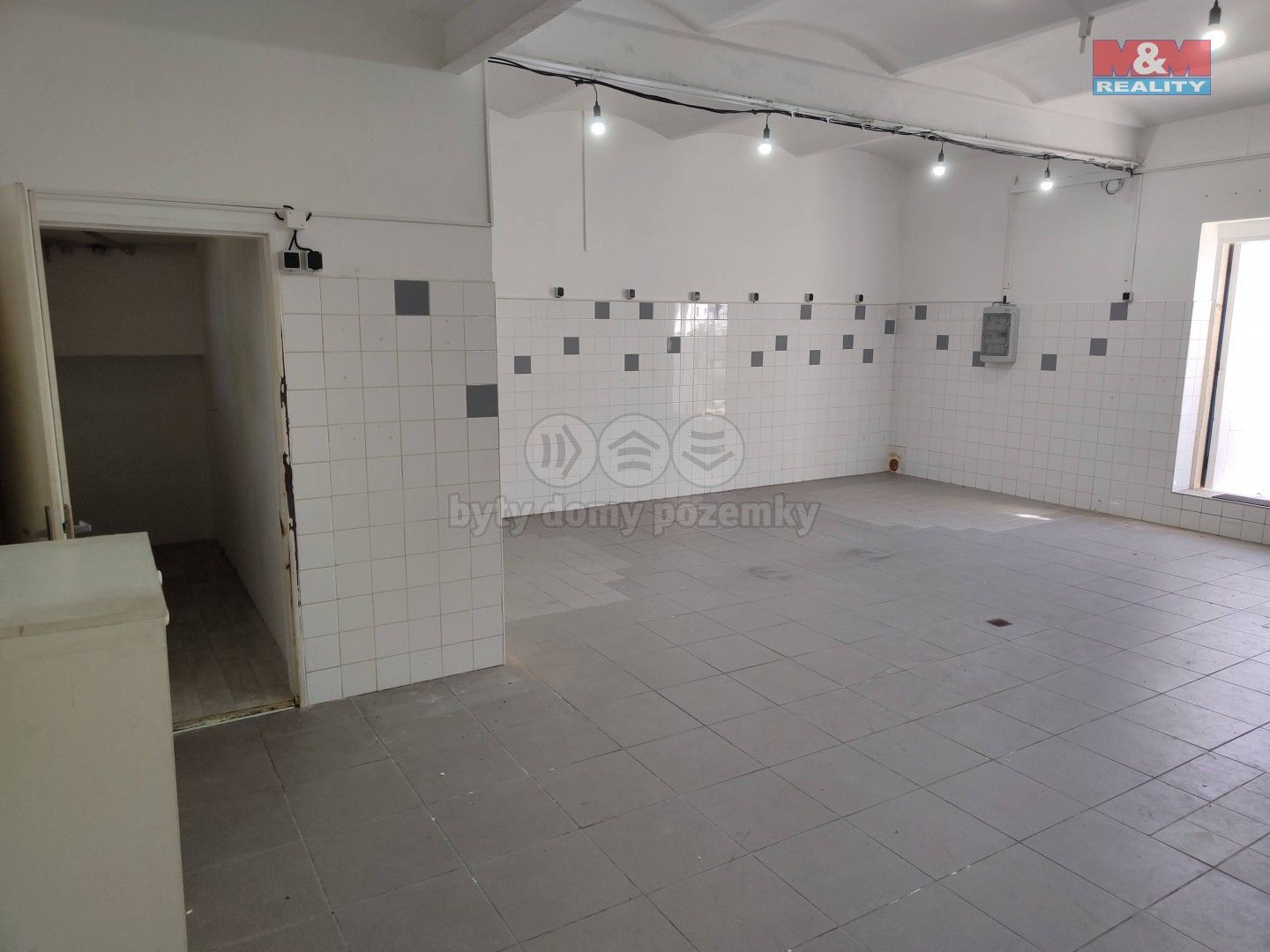 Pronájem komerčního prostoru 57 m² - foto 5