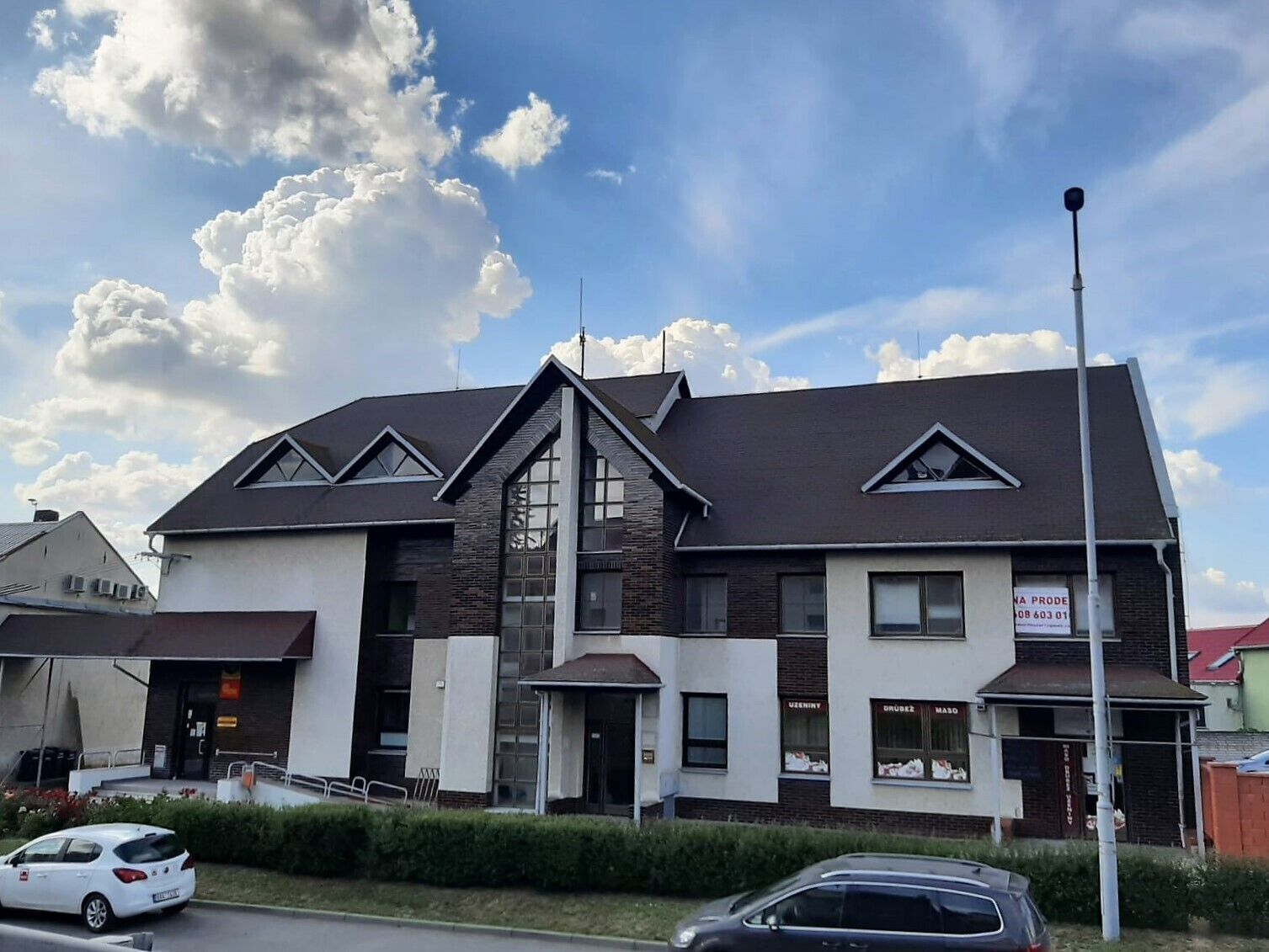 Prodej komerčního prostoru 364 m² - foto 1