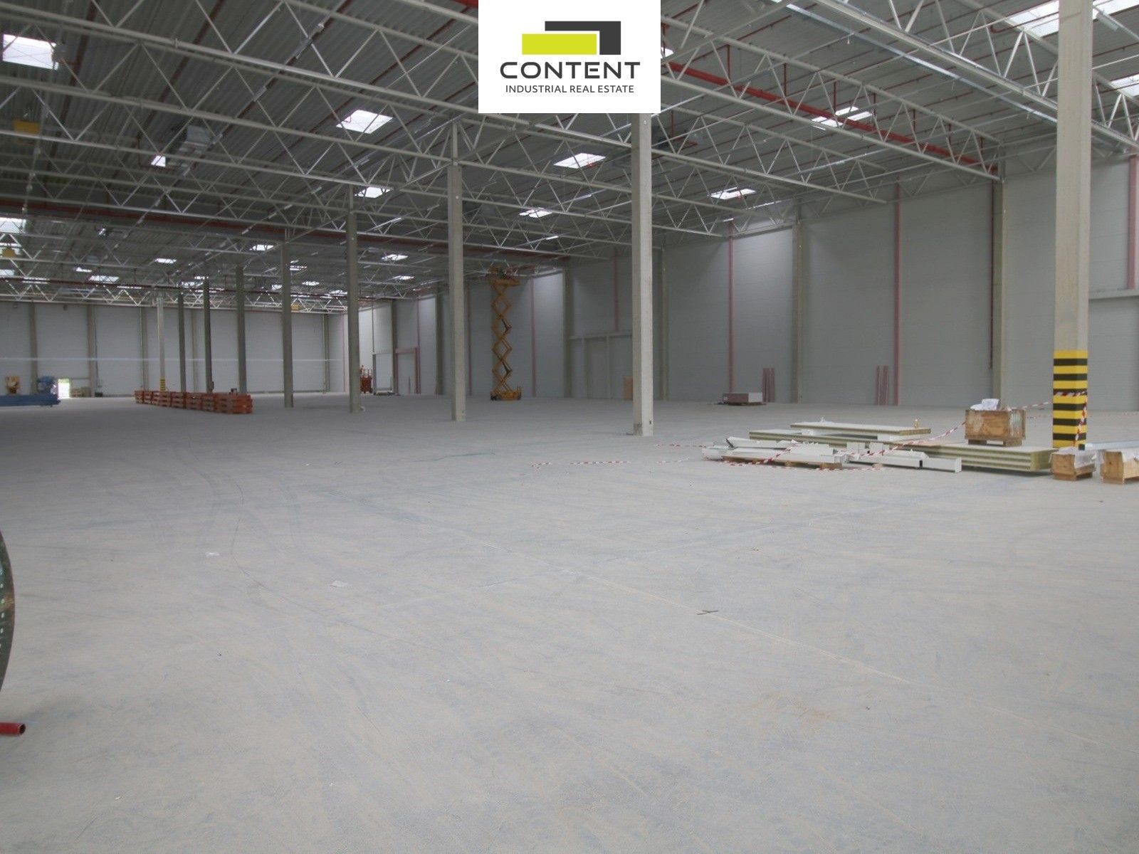 Pronájem komerčního prostoru 3000 m² - foto 4