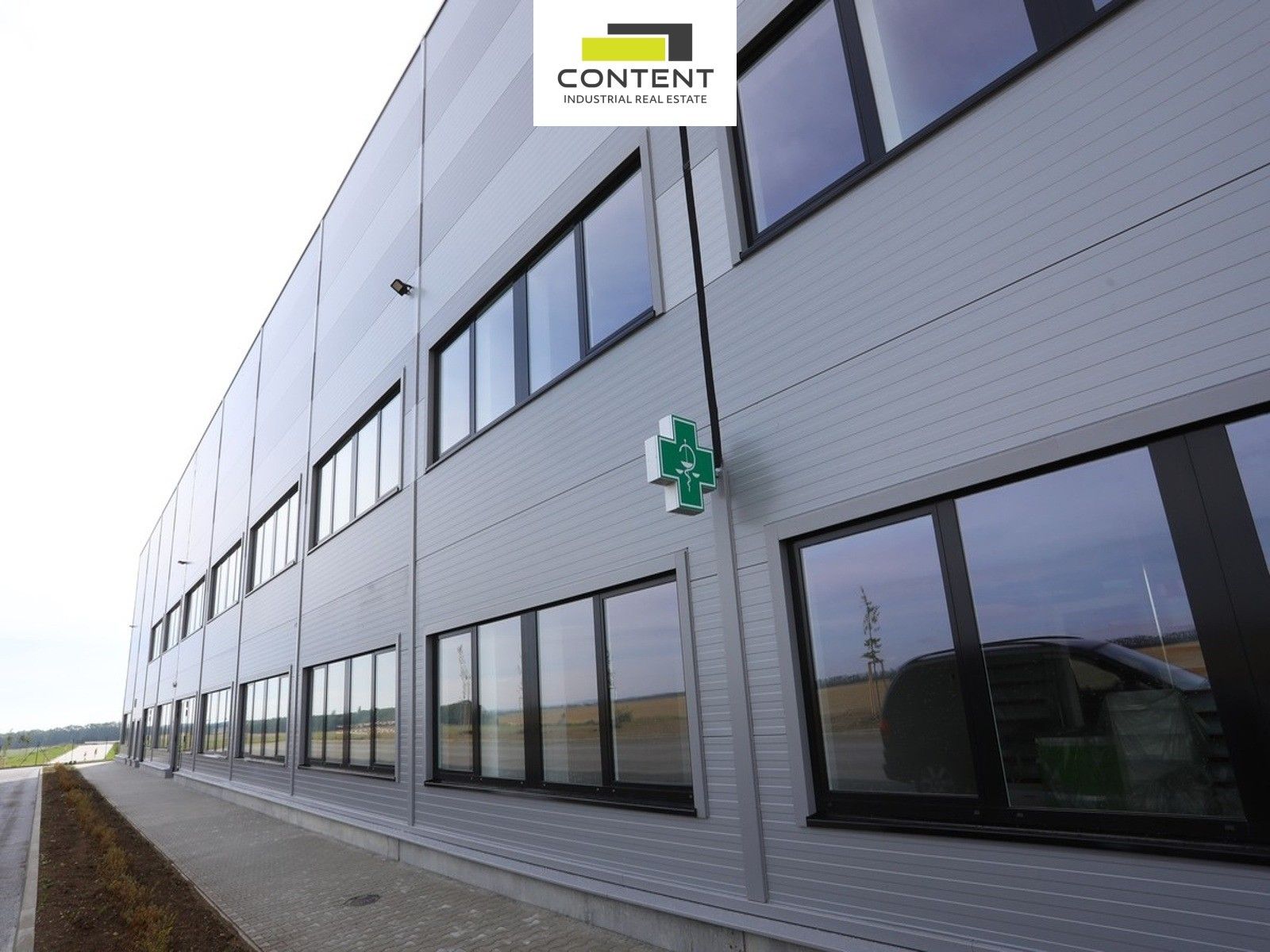 Pronájem komerčního prostoru 3000 m² - foto 10