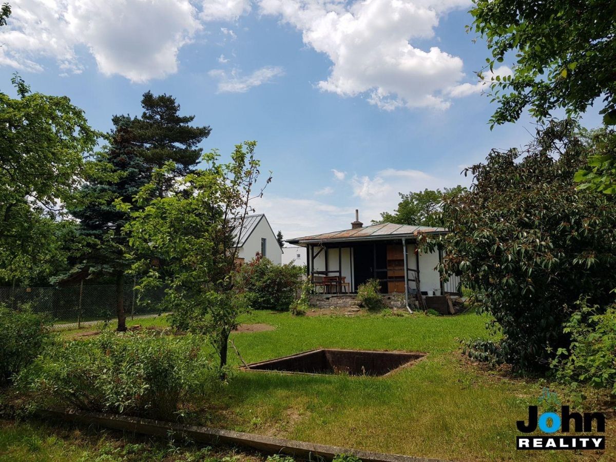 Prodej pozemku 884 m² - foto 4