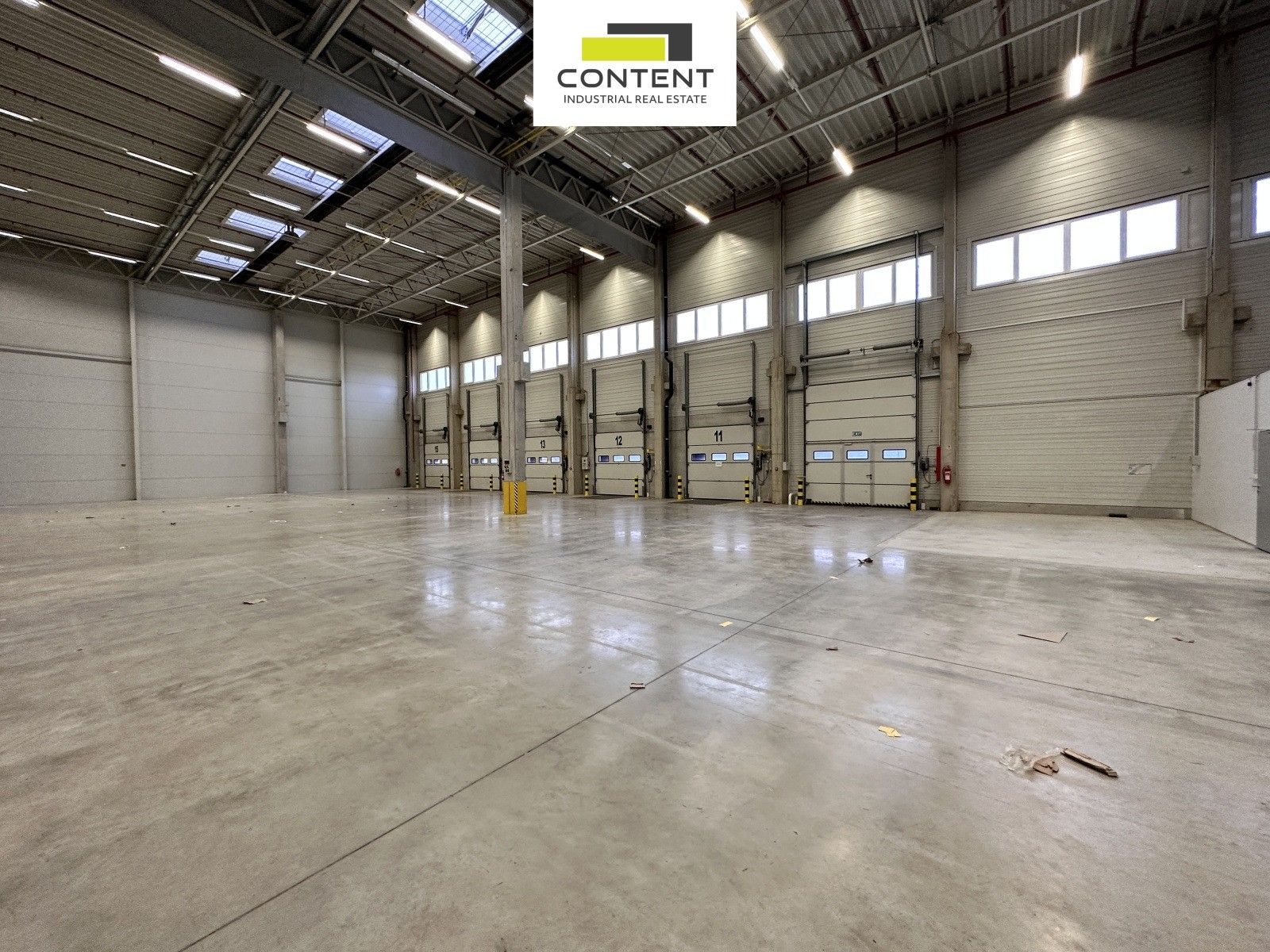 Pronájem komerčního prostoru 2733 m² - foto 4