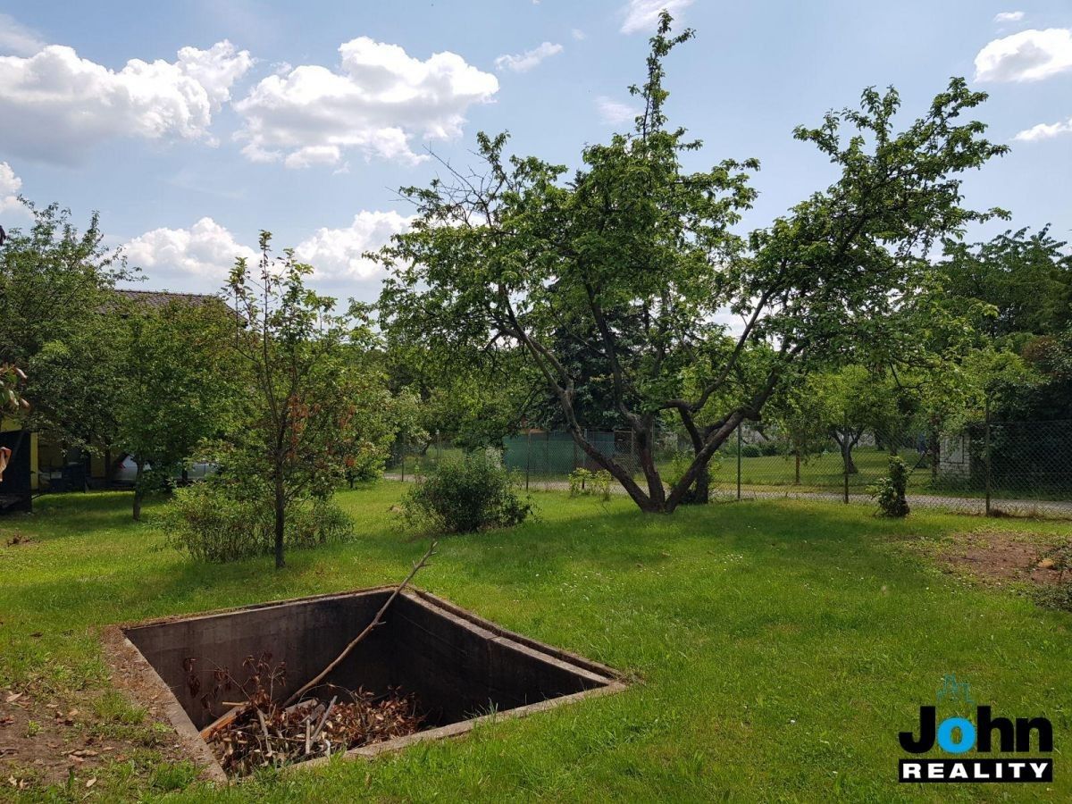 Prodej pozemku 884 m² - foto 10