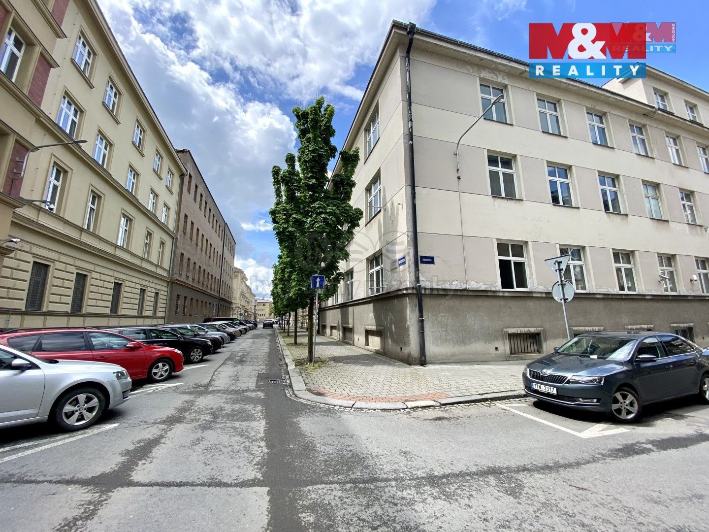 Pronájem komerčního prostoru 127 m² - foto 2