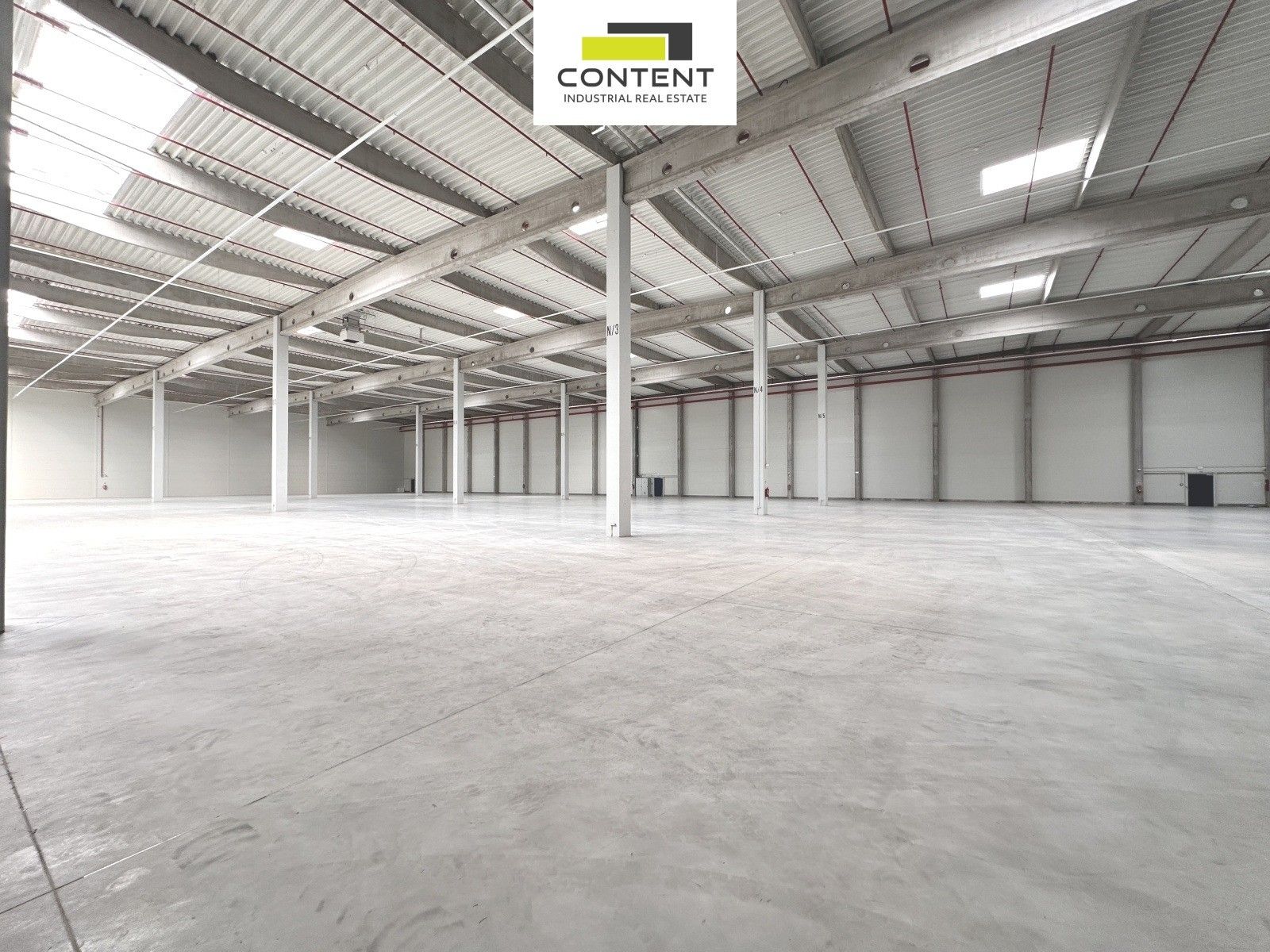 Pronájem komerčního prostoru 9330 m² - foto 6