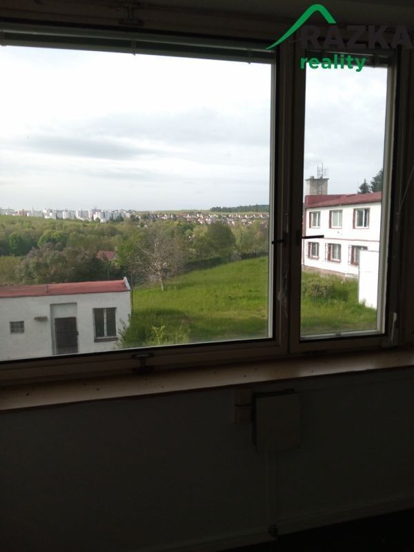 Pronájem komerčního prostoru 200 m² - foto 3