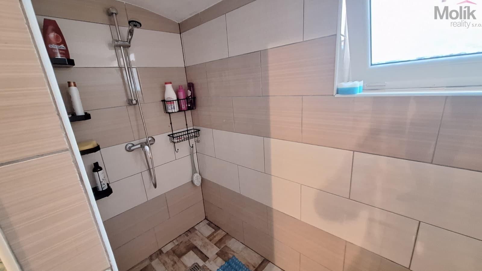 Prodej domu 200 m² - foto 10
