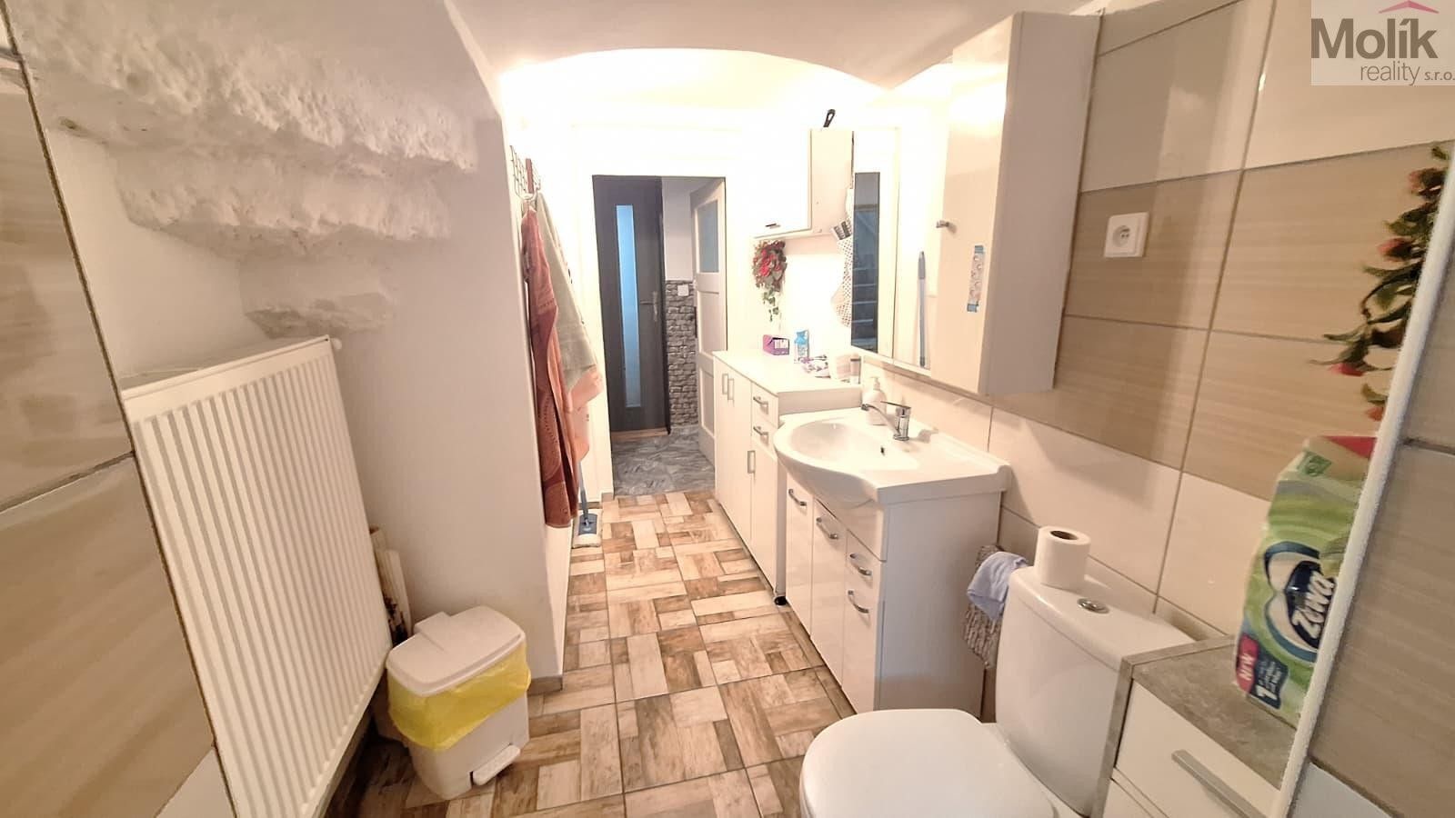 Prodej domu 200 m² - foto 11