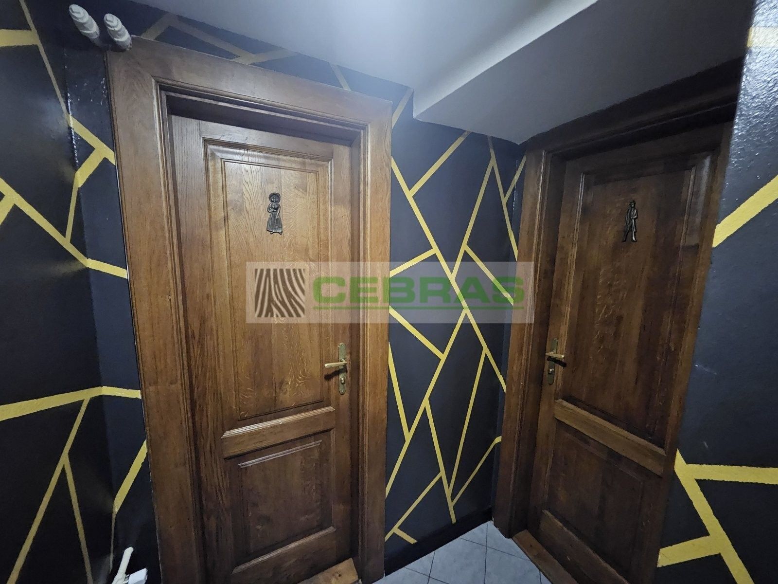 Pronájem komerčního prostoru 163 m² - foto 7