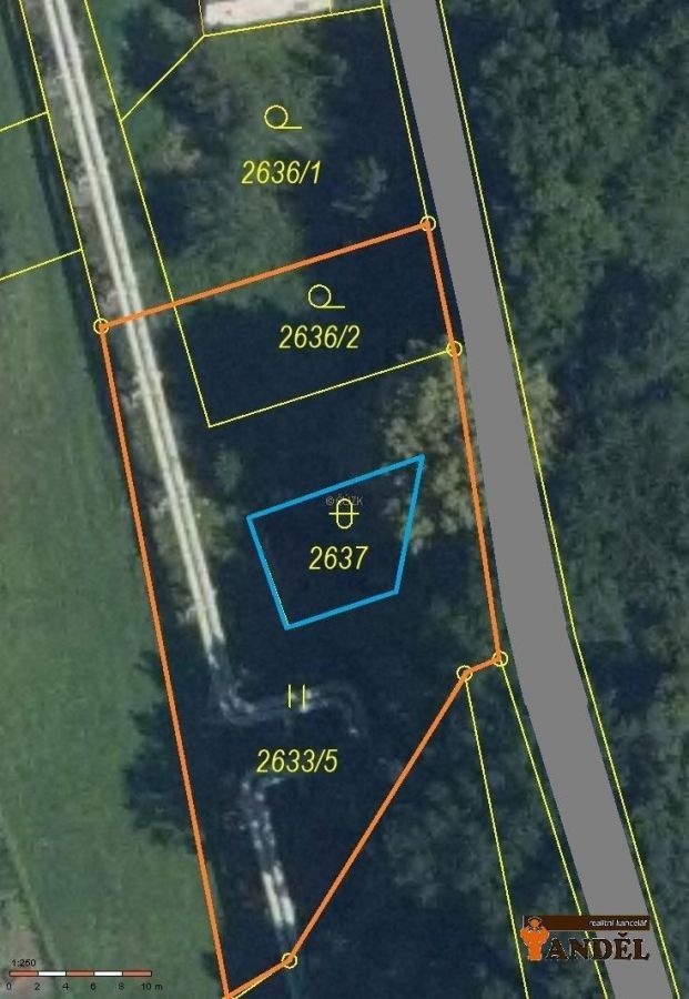 Prodej pozemku 950 m² - foto 8