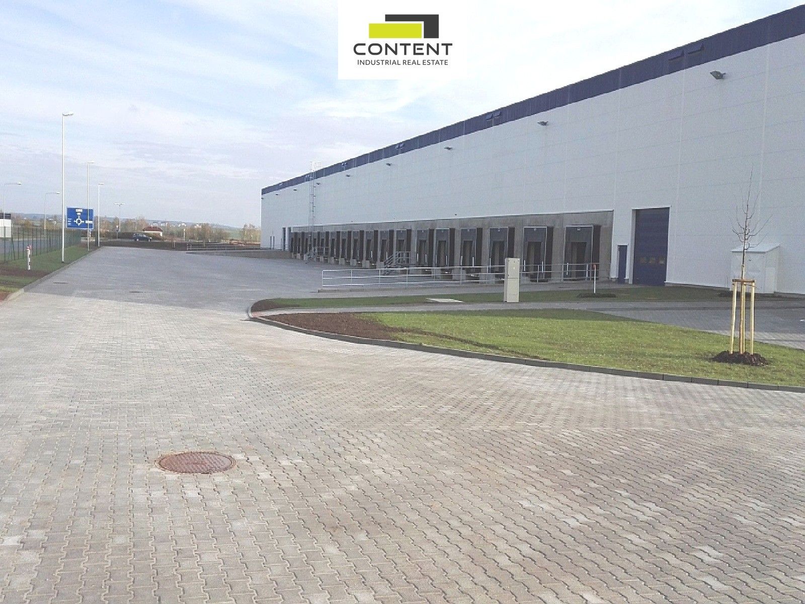 Pronájem komerčního prostoru 15000 m² - foto 5