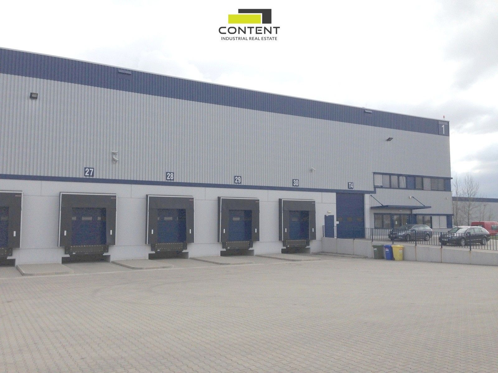 Pronájem komerčního prostoru 15000 m² - foto 10