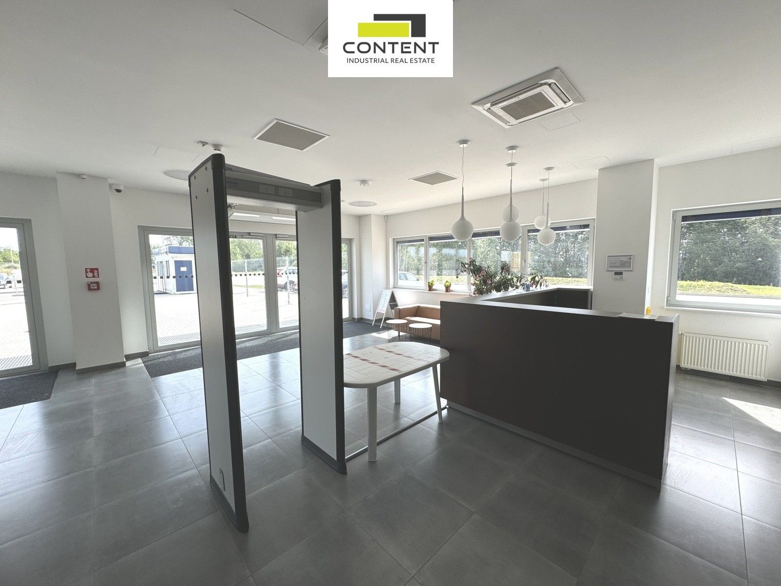 Pronájem komerčního prostoru 5000 m² - foto 16