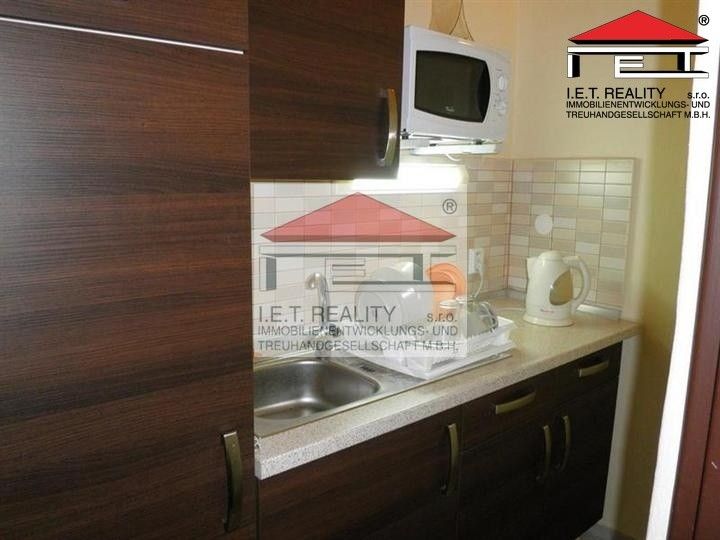 Pronájem komerčního prostoru 13 m² - foto 4