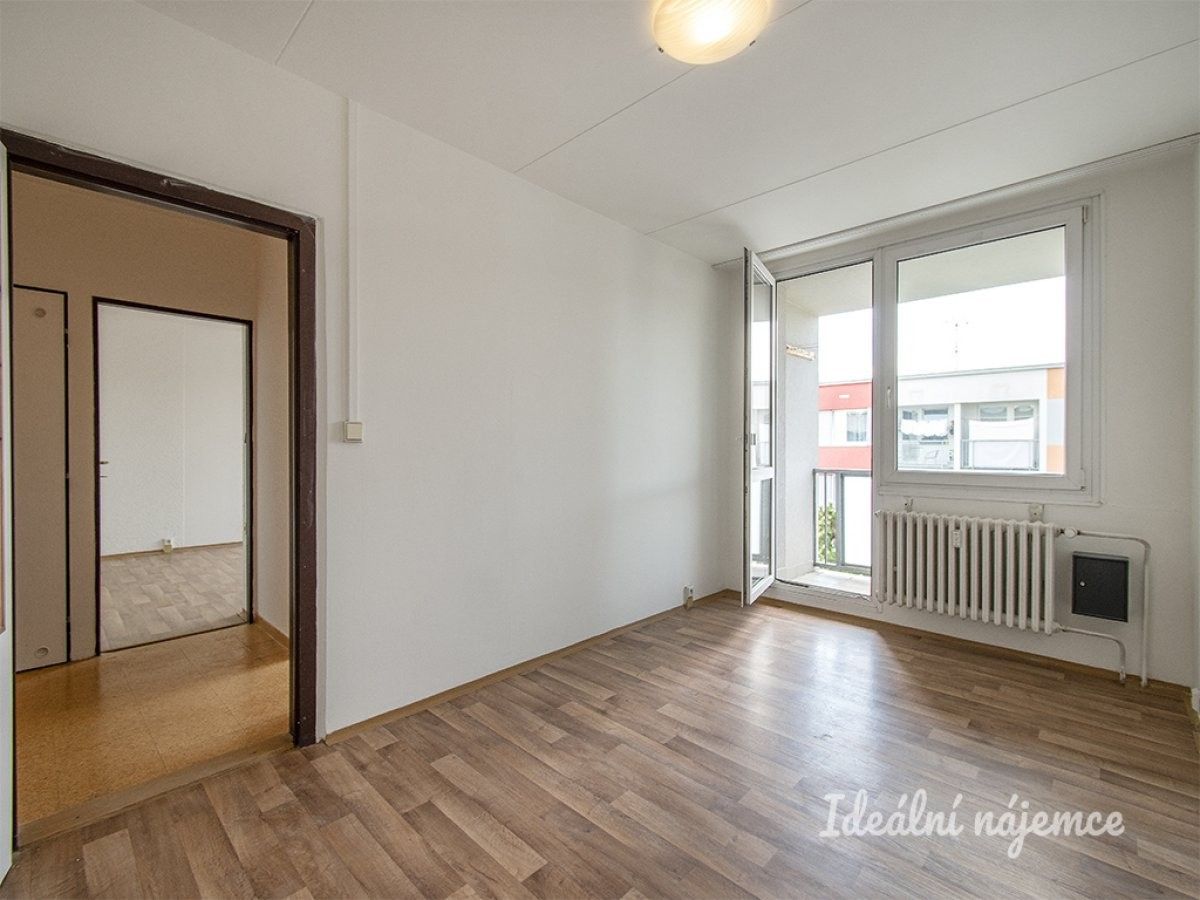 Pronájem bytu 3+kk 65 m² - foto 1