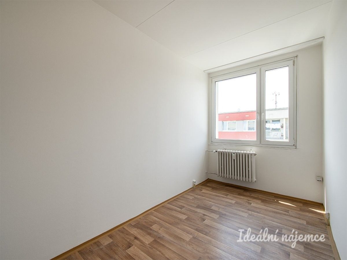 Pronájem bytu 3+kk 65 m² - foto 9