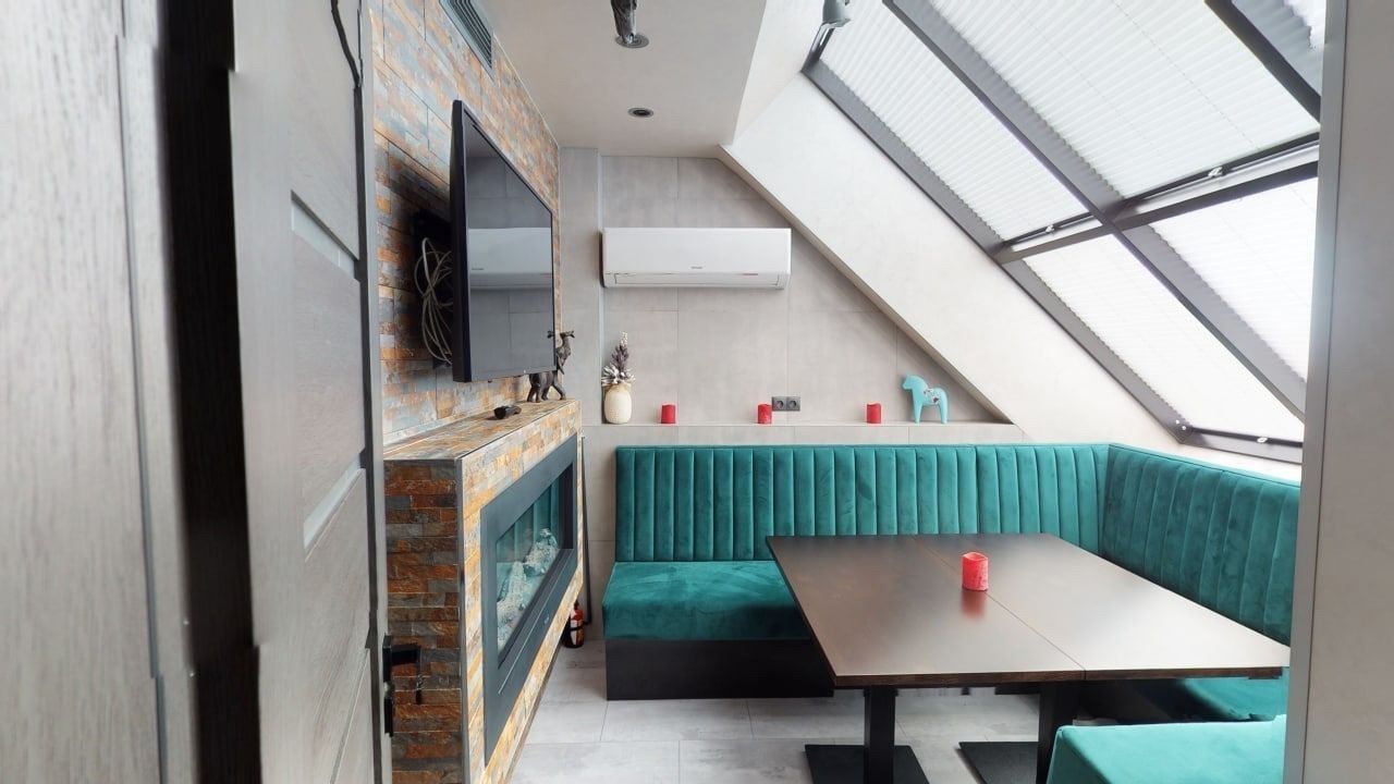 Prodej komerčního prostoru 145 m² - foto 4