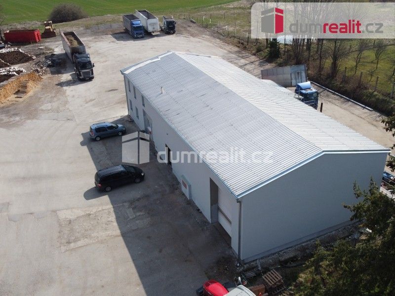 Prodej komerčního prostoru 4252 m² - foto 12