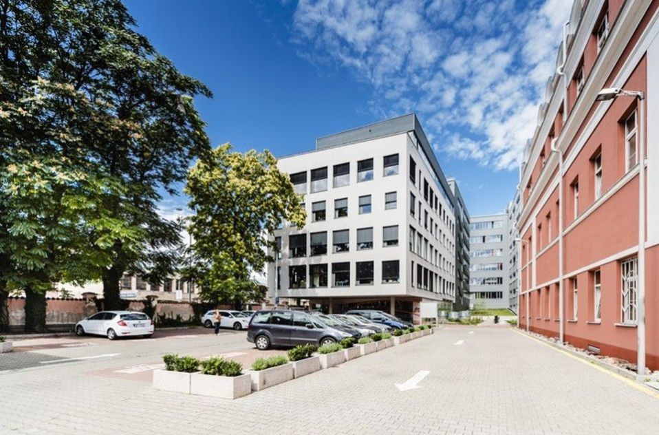 Pronájem komerčního prostoru 239 m² - foto 11