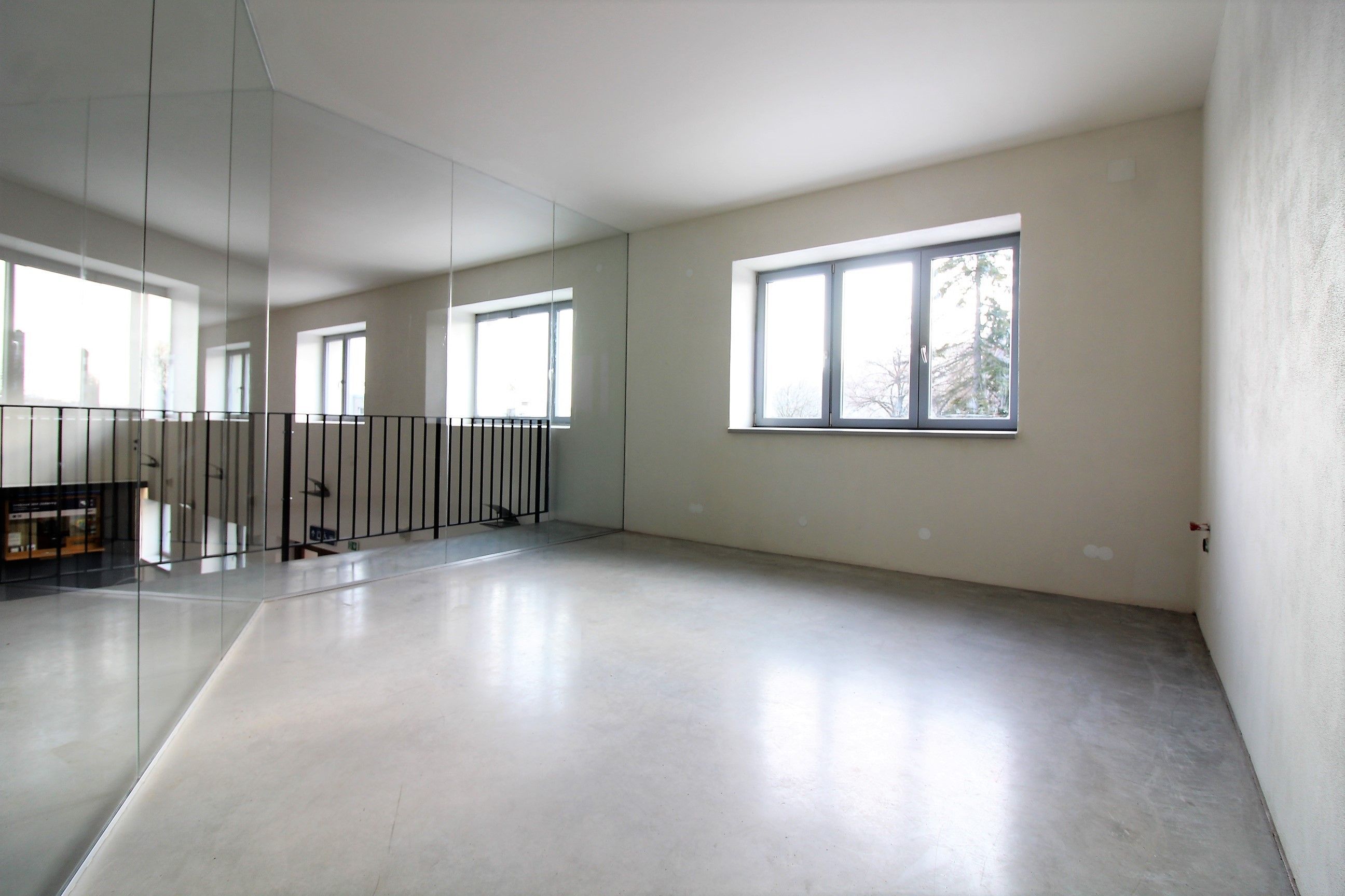 Pronájem komerčního prostoru 52 m² - foto 3