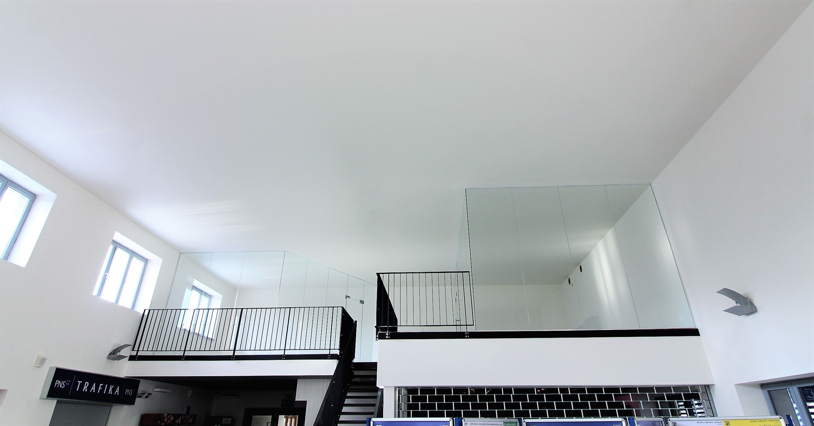 Pronájem komerčního prostoru 52 m² - foto 7
