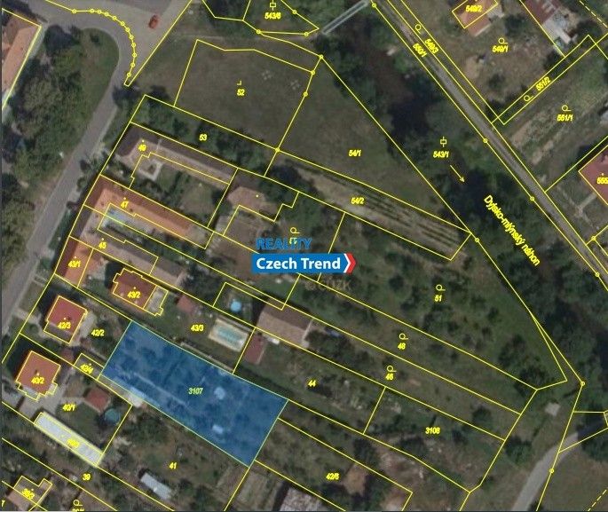 Prodej pozemku 990 m² - foto 3