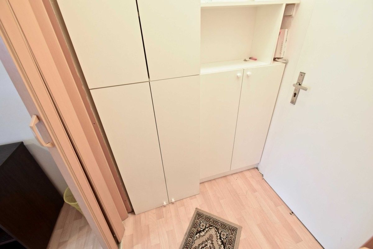 Pronájem bytu 1+kk 20 m² - foto 5