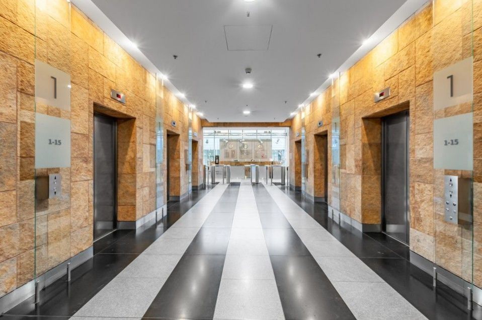 Pronájem komerčního prostoru 266 m² - foto 4