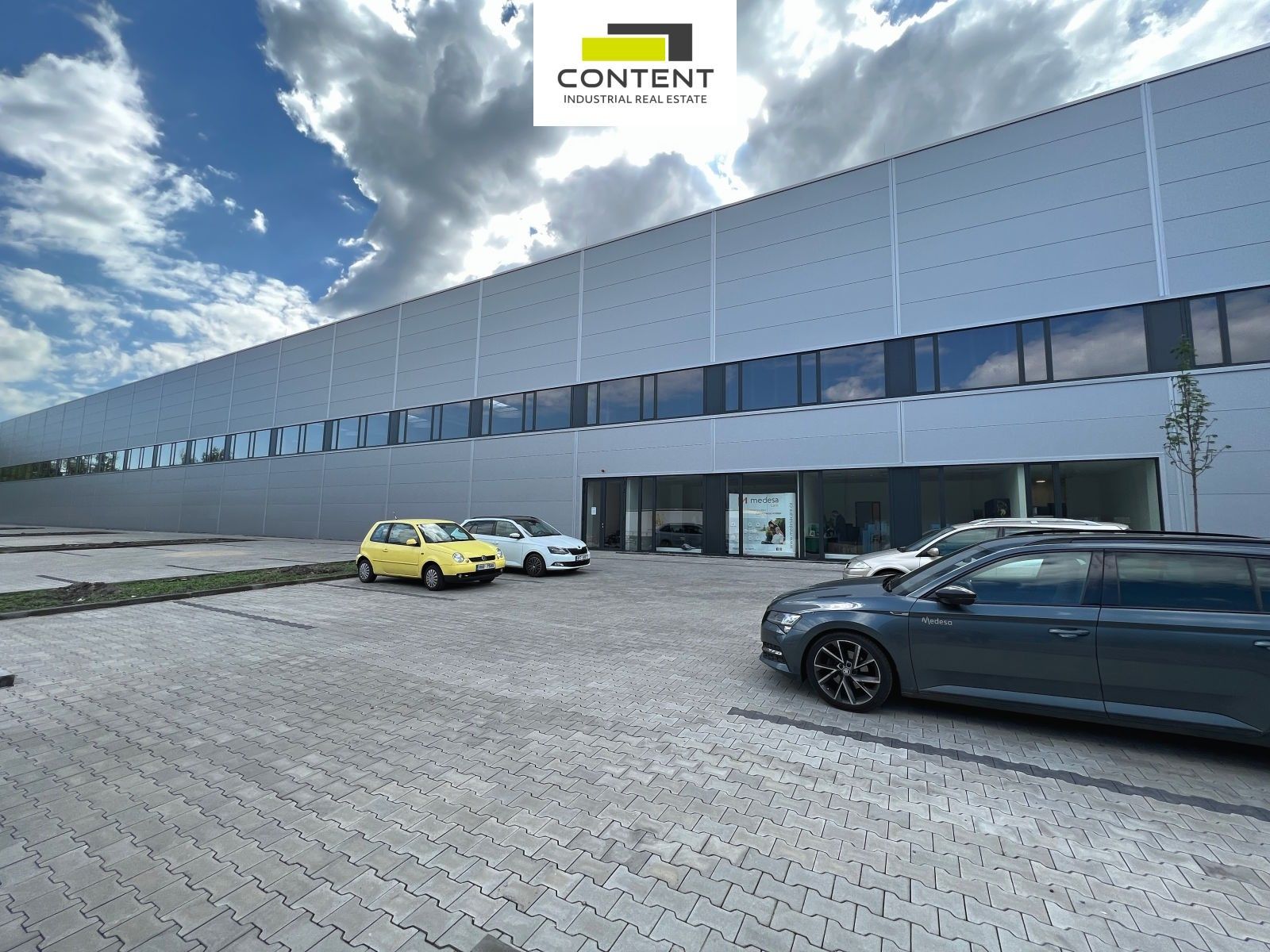 Pronájem komerčního prostoru 4200 m² - foto 11