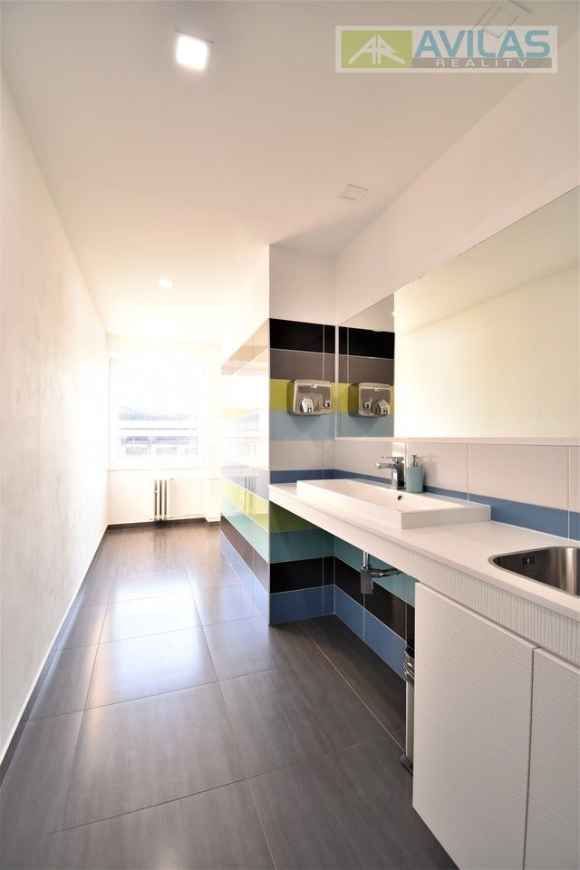 Pronájem komerčního prostoru 35 m² - foto 4