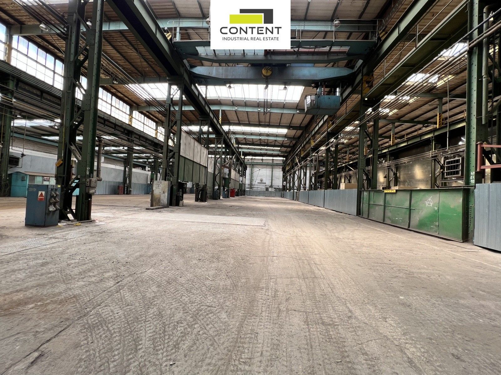 Pronájem komerčního prostoru 1080 m² - foto 10