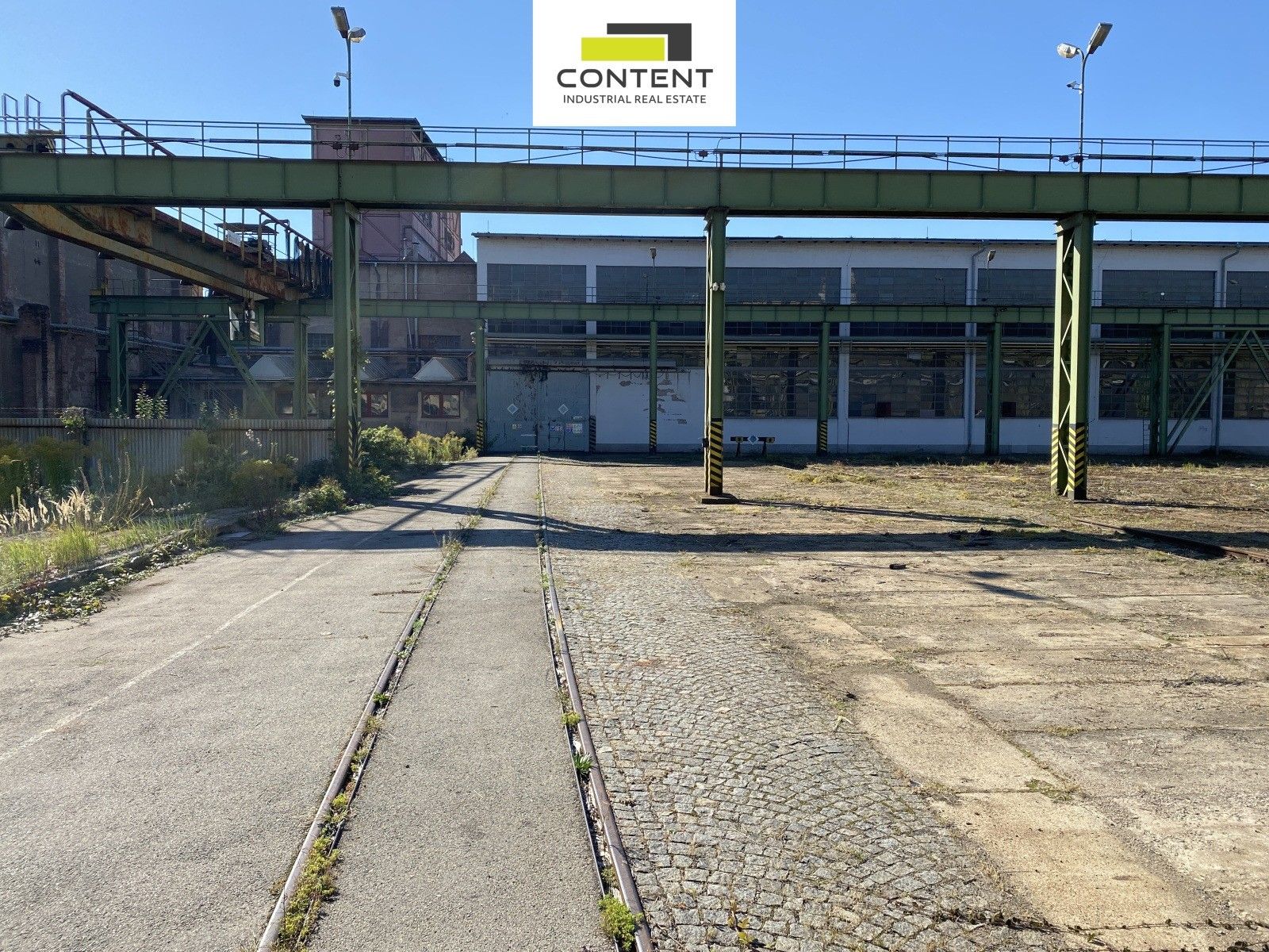 Pronájem komerčního prostoru 1080 m² - foto 13