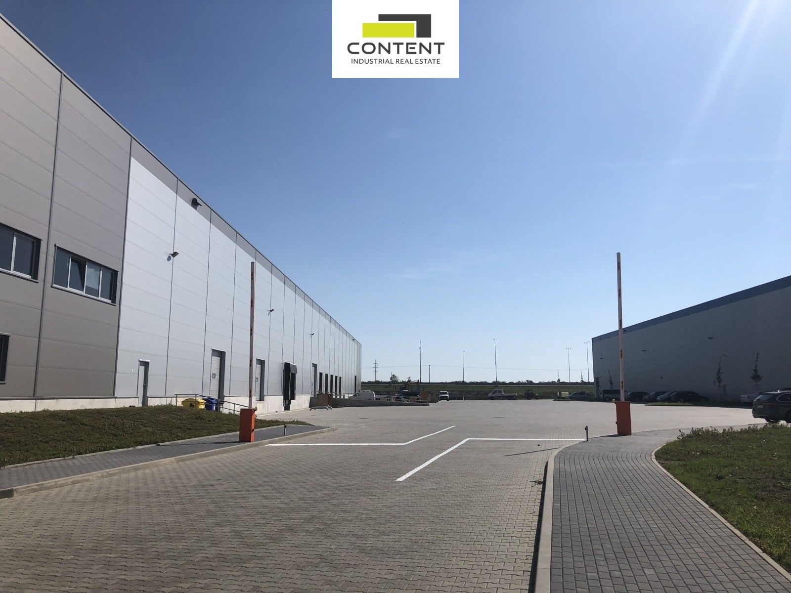 Pronájem komerčního prostoru 1700 m² - foto 8