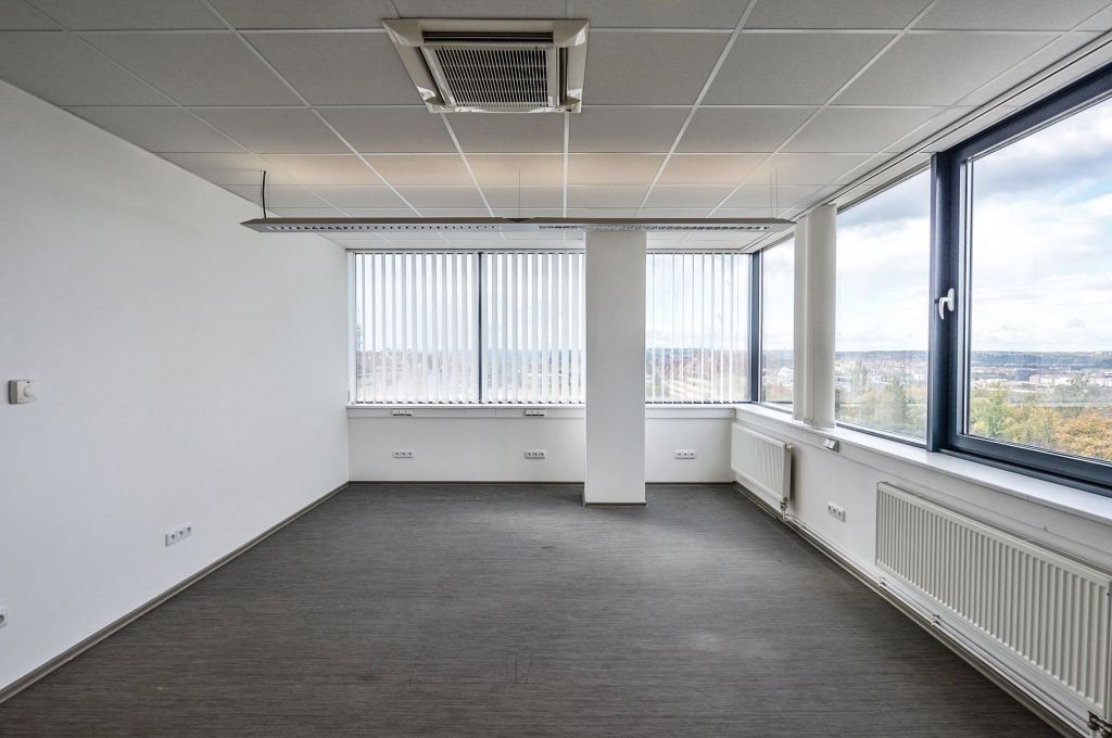 Pronájem komerčního prostoru 30 m² - foto 2