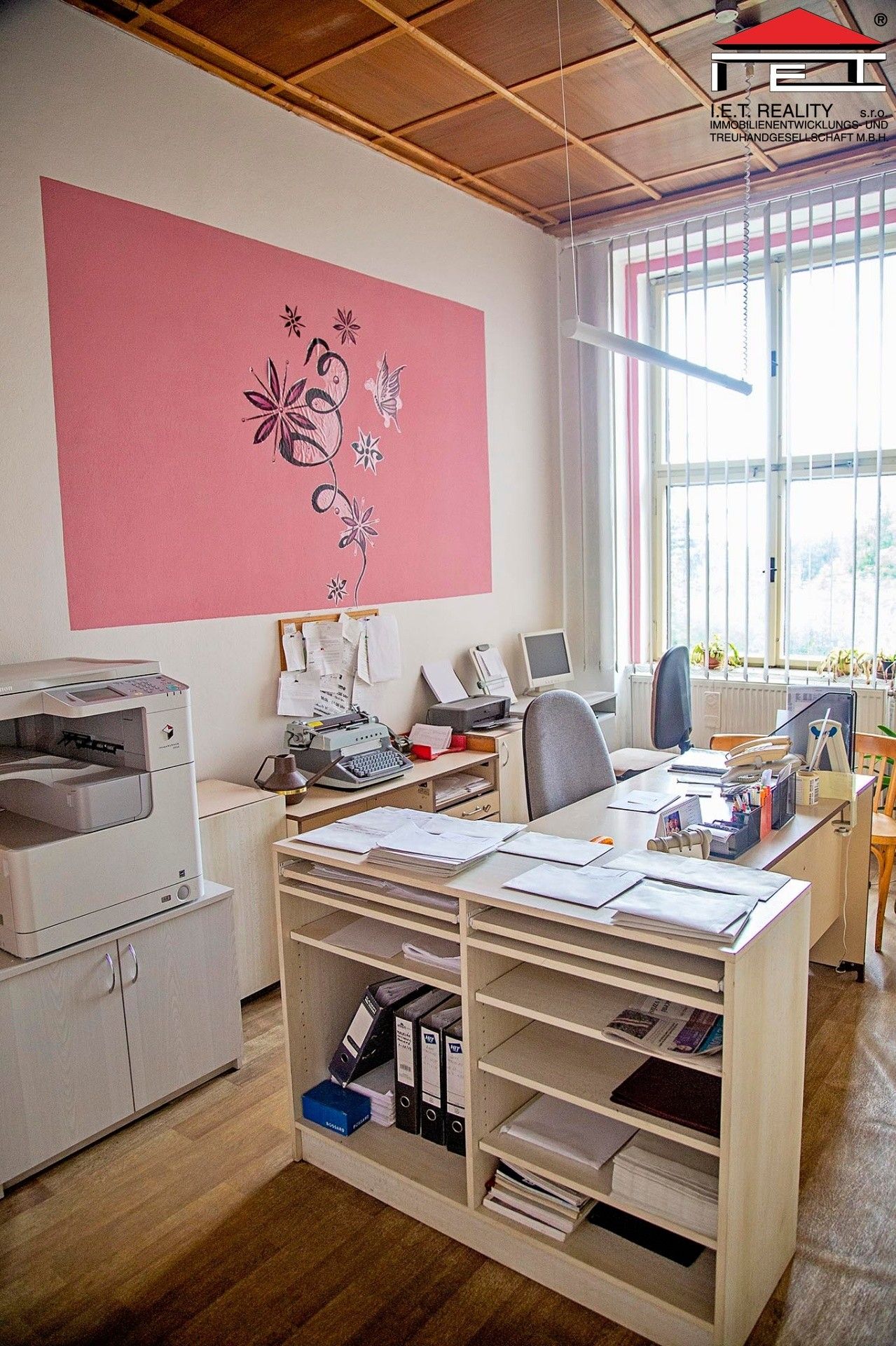 Prodej komerčního prostoru 8650 m² - foto 3