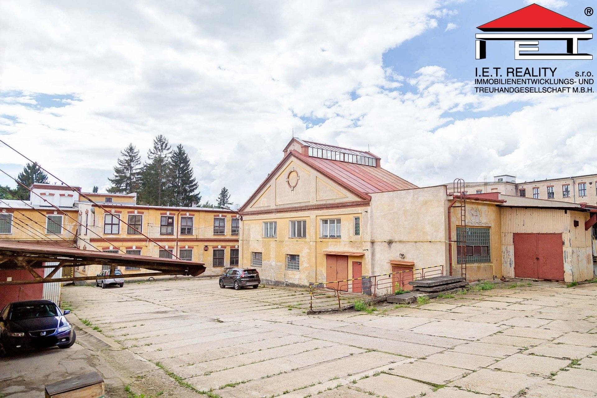 Prodej komerčního prostoru 8650 m² - foto 20