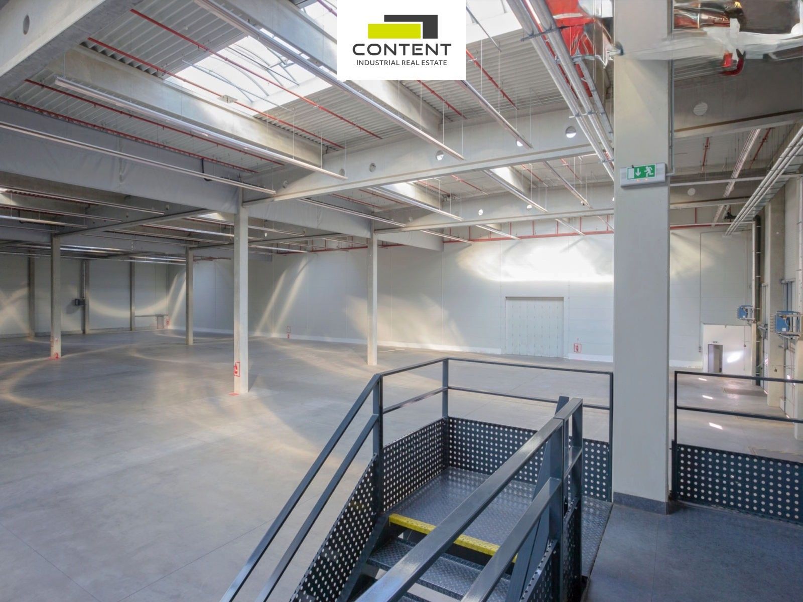 Pronájem komerčního prostoru 5000 m² - foto 9