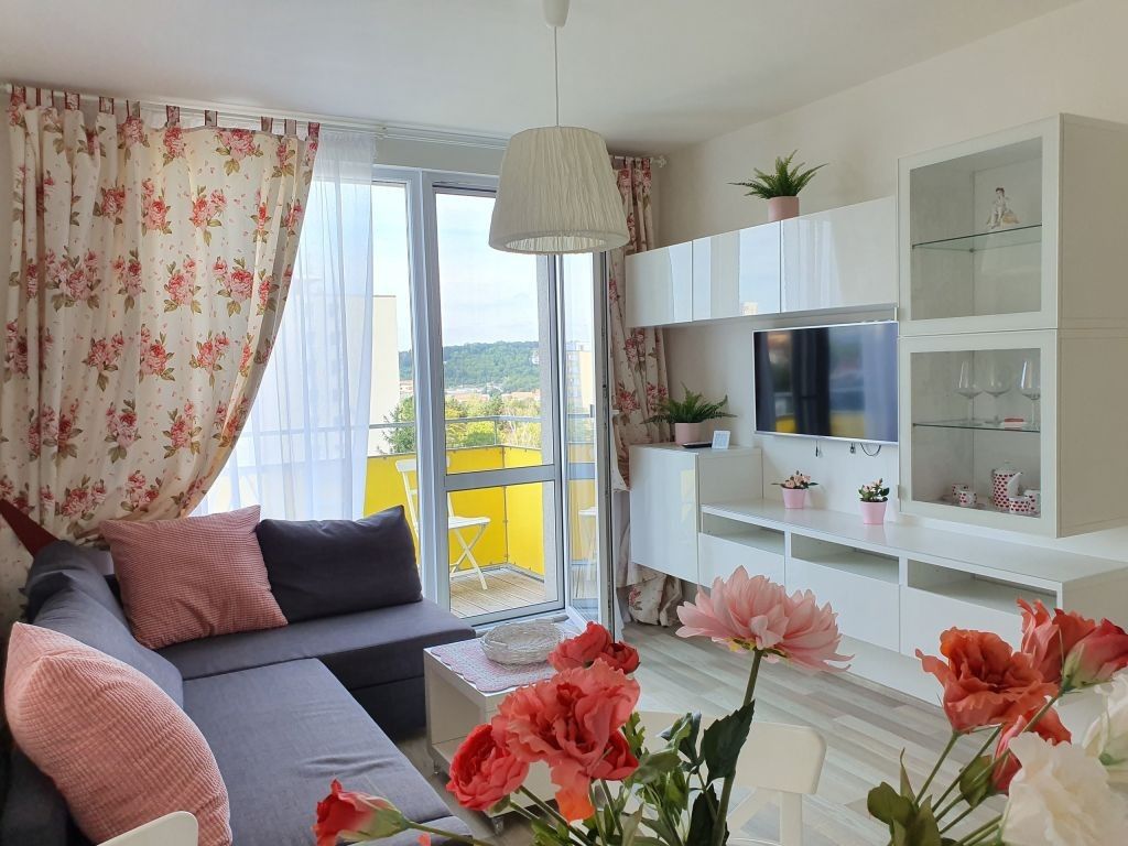 Pronájem bytu 2+kk 40 m² - foto 3