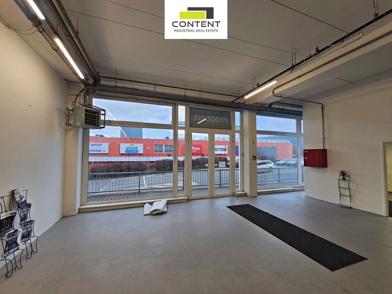 Pronájem komerčního prostoru 334 m² - foto 3