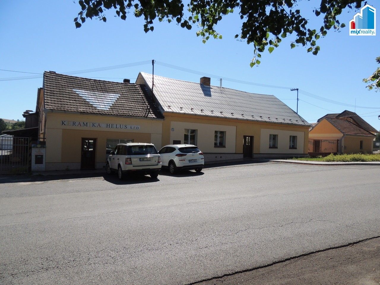 Prodej komerčního prostoru 1214 m² - foto 2