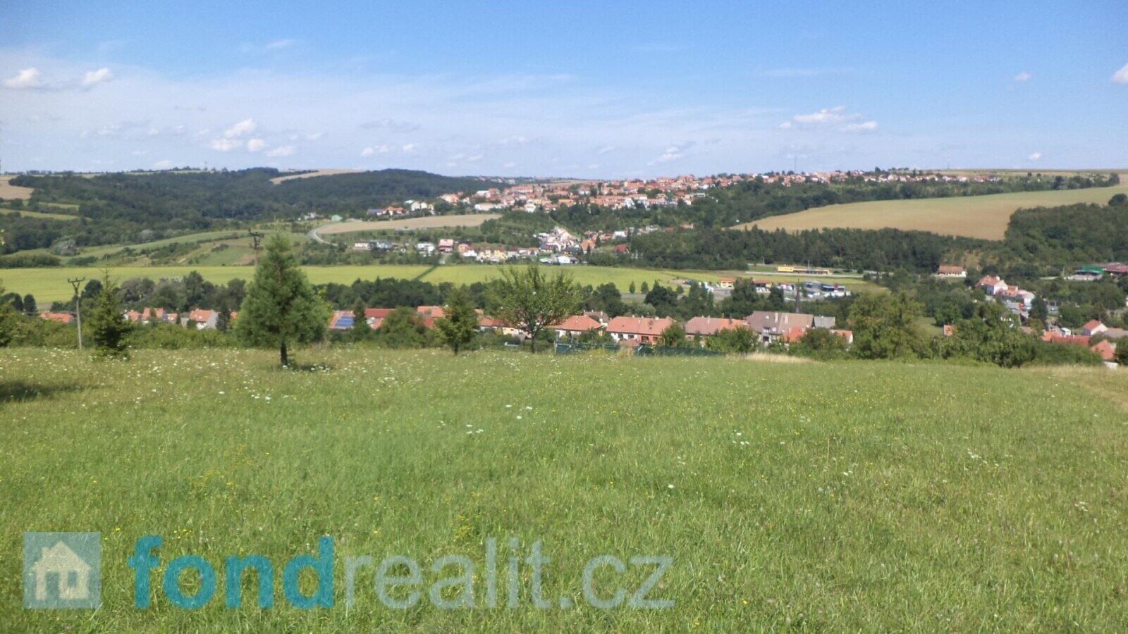 Prodej nemovitosti 10906 m² - foto 1