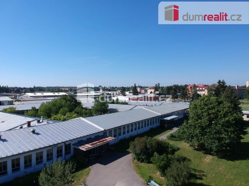 Pronájem komerčního prostoru 750 m² - foto 2