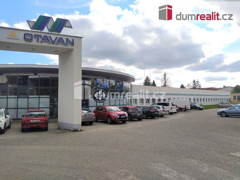 Pronájem komerčního prostoru 750 m² - foto 1